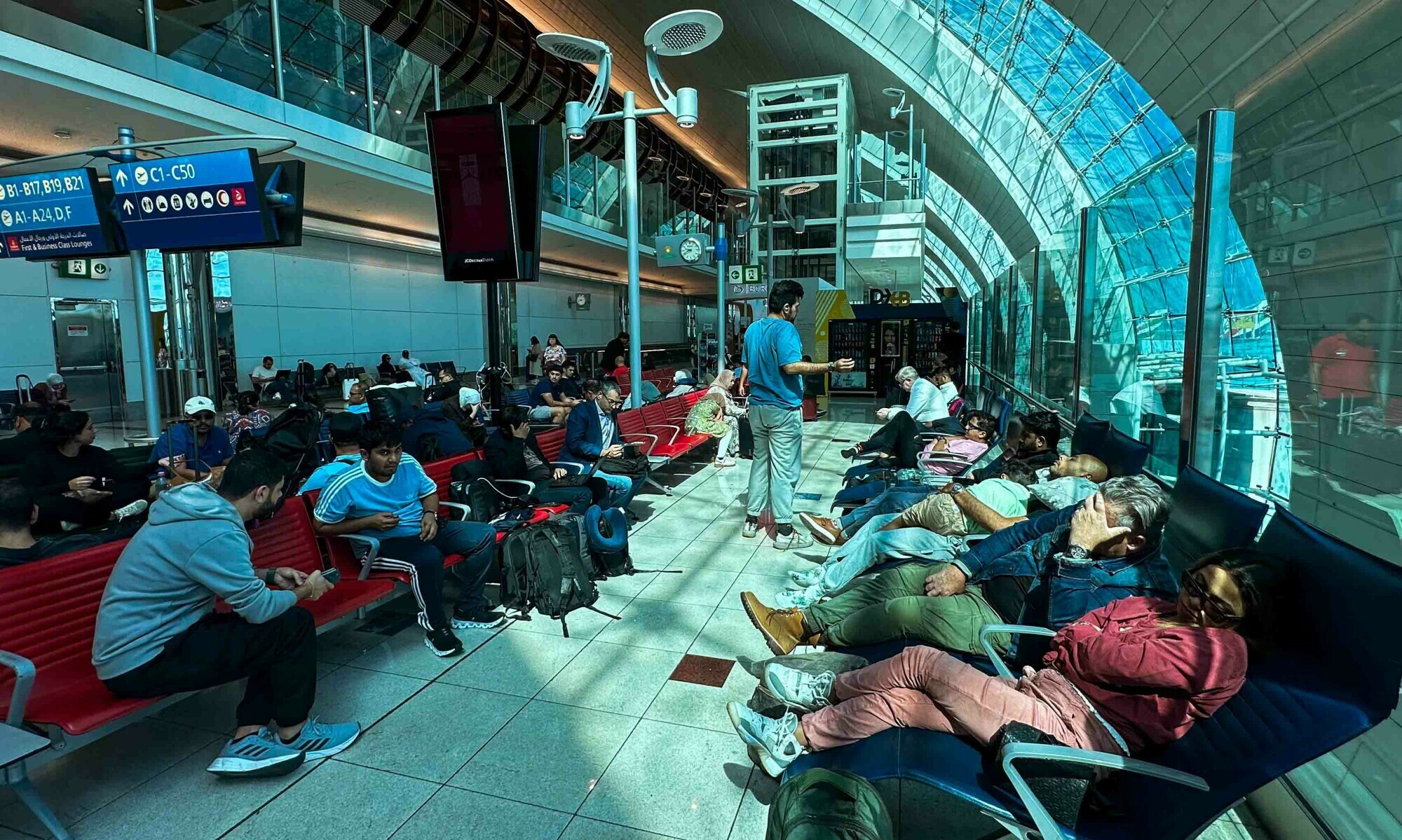 Dubai Rains Leaves Passengers Stranded at Al Ain Airport